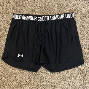 Under Armour work out shorts! Black size medium